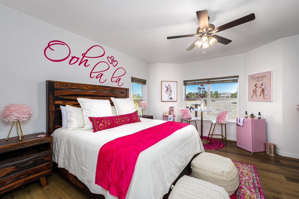 Haute Hideaway furnished workspace and bedroom — corporate accommodation in Arlington TX