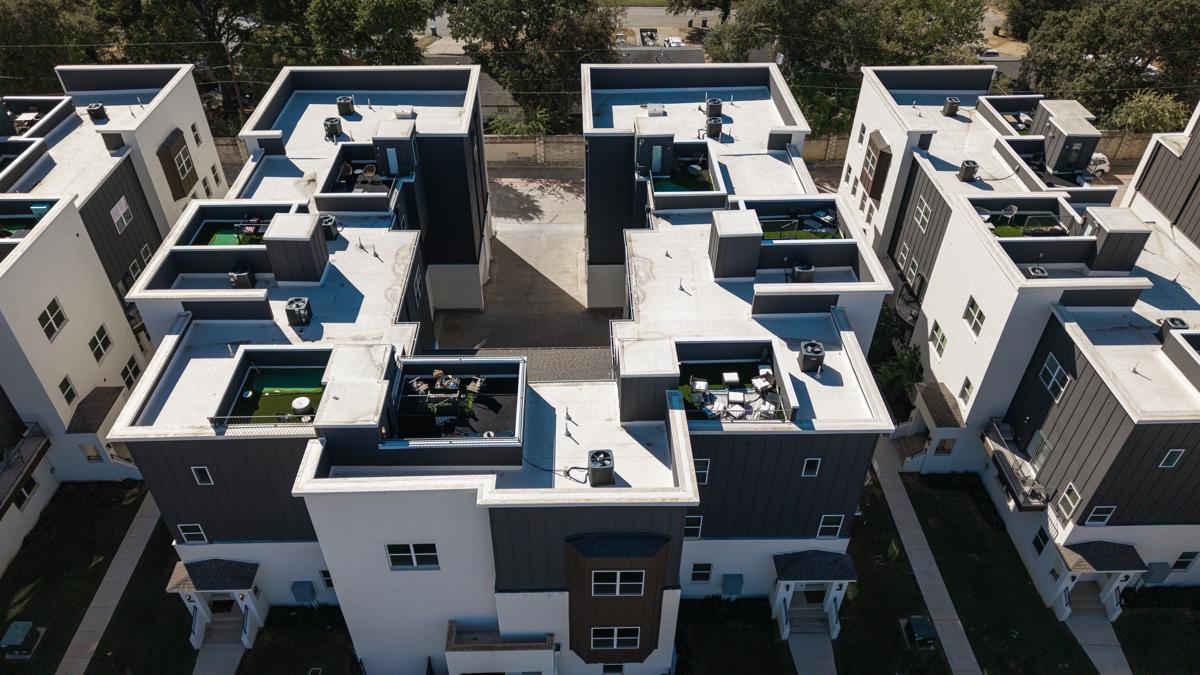 Rooftop Lounge - Private Escape