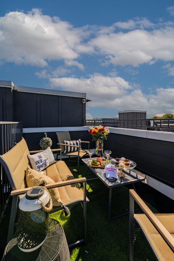 Private rooftop terrace overlooking Arlington Entertainment District